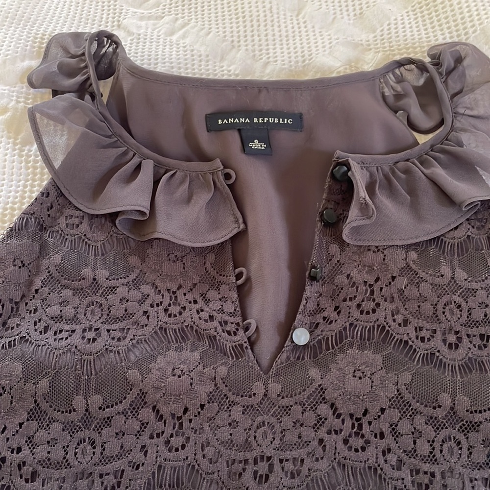BANANA REPUBLIC SIZE 6 color gray